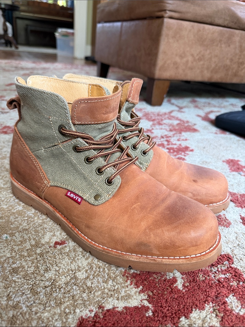 Levi's Men's Tan Leather & Olive Green Canvas Chukka Boots